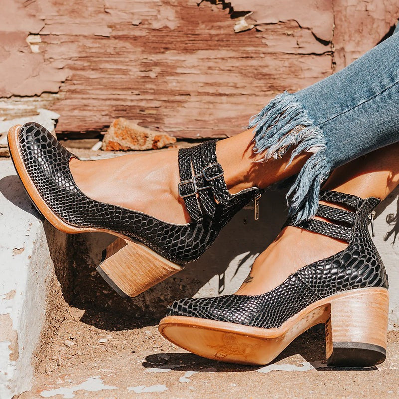 Supportive and trendy orthopedic summer Heels