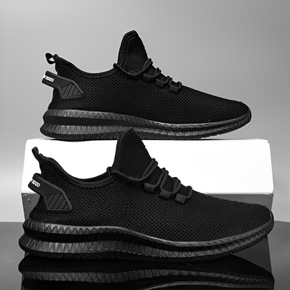 Simple and airy men's trainers