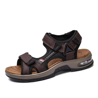 Simple and breathable Sandals for men