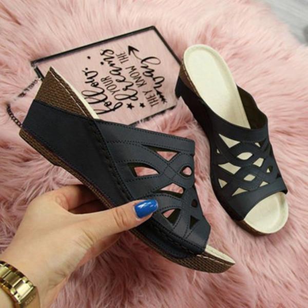 Comfortable and Stylish Wedge Casual Sandals