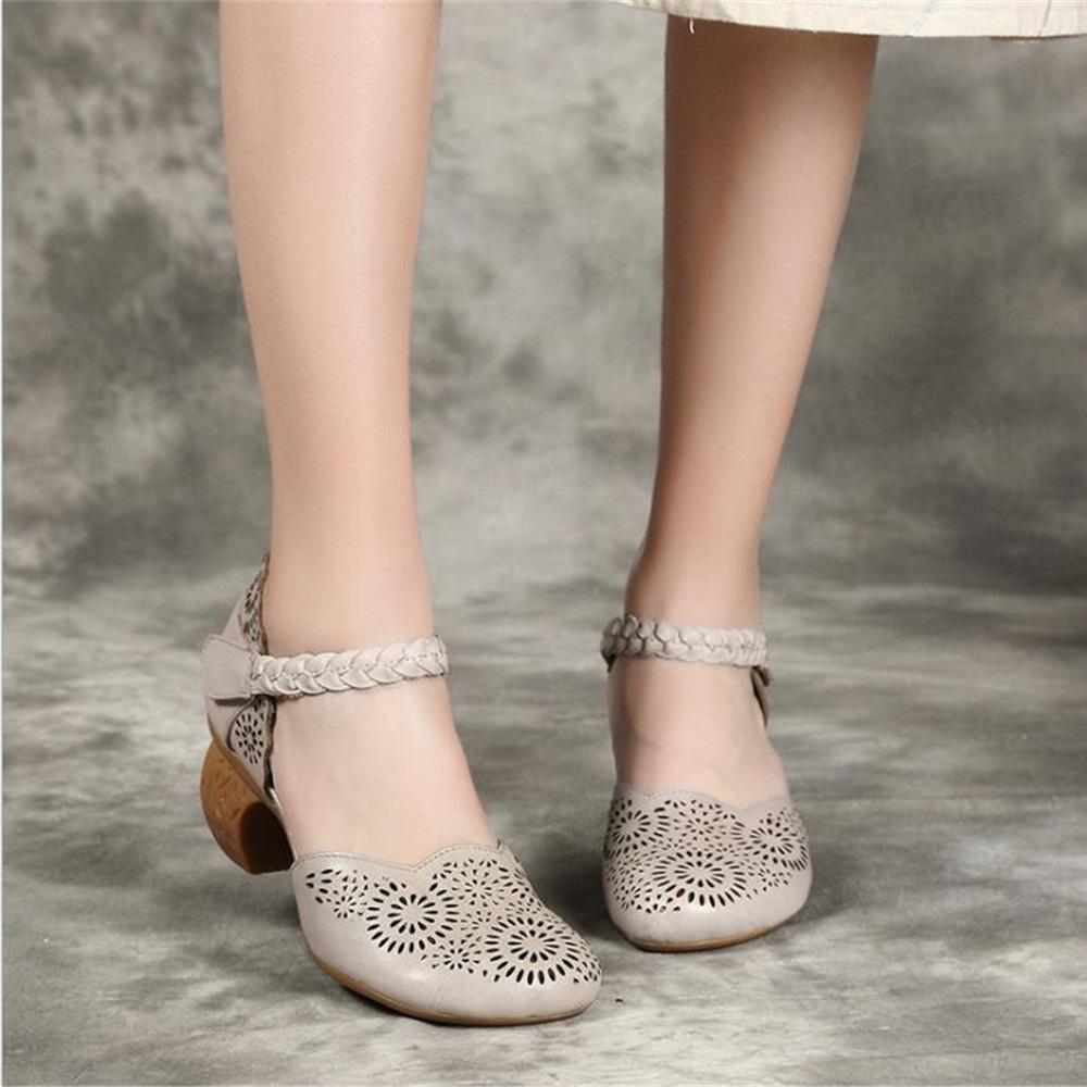 Relaxed and supportive orthopedic summer Heels