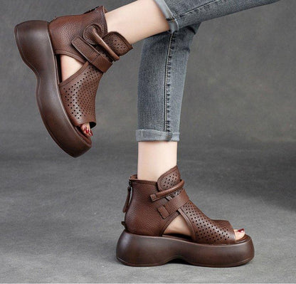 Vintage Casual leather sandals of high quality