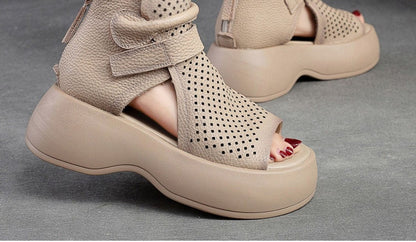 Vintage Casual leather sandals of high quality