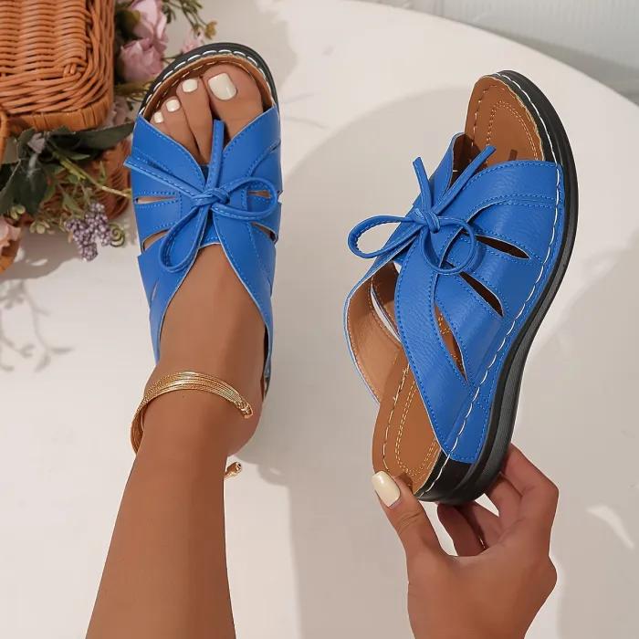 Slim and airy sandals