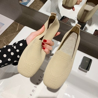 Stretch Fabric Rubber Sole Loafers