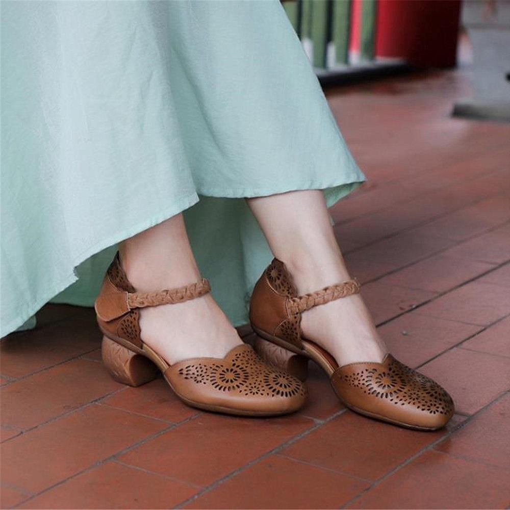 Relaxed and supportive orthopedic summer Heels