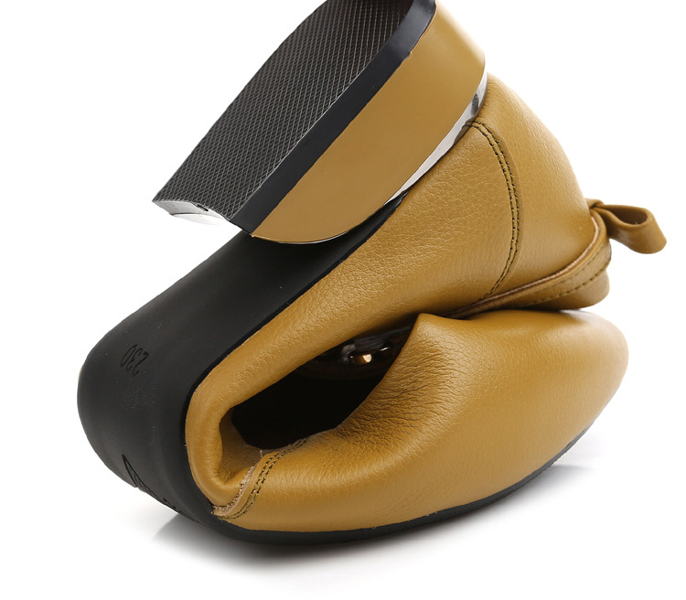Pointed Toe Slip-on Shoes