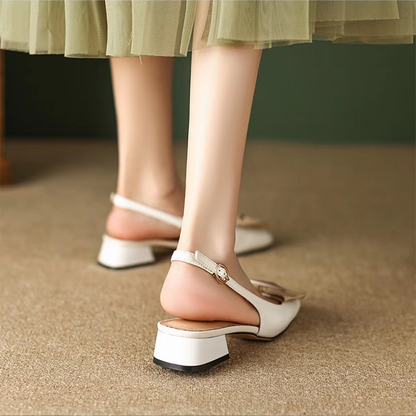 Sandals with heel
