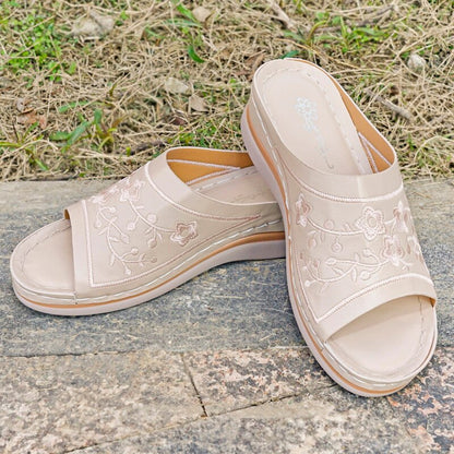 Floral Design Ladies' Summer Slides